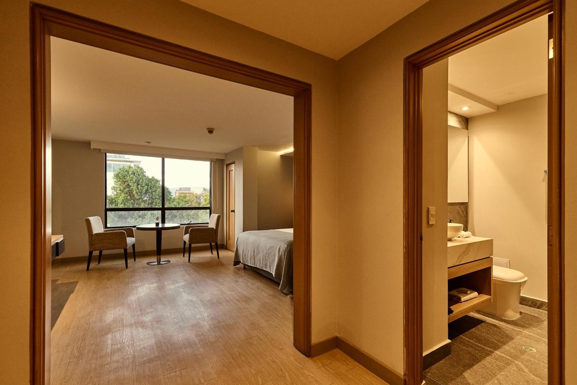 בוגוטה Hotel Parque 97 Suites מראה חיצוני תמונה