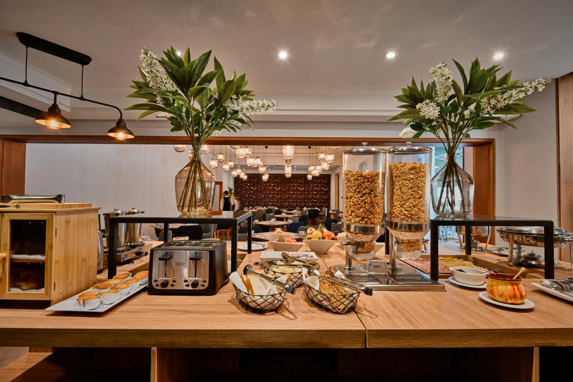 בוגוטה Hotel Parque 97 Suites מראה חיצוני תמונה